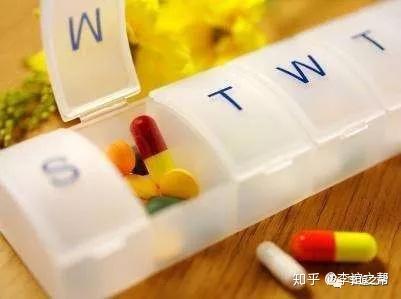 抗抑郁的药吃了有用吗 (抗抑郁药 别再乱吃了！6个真相扎心)